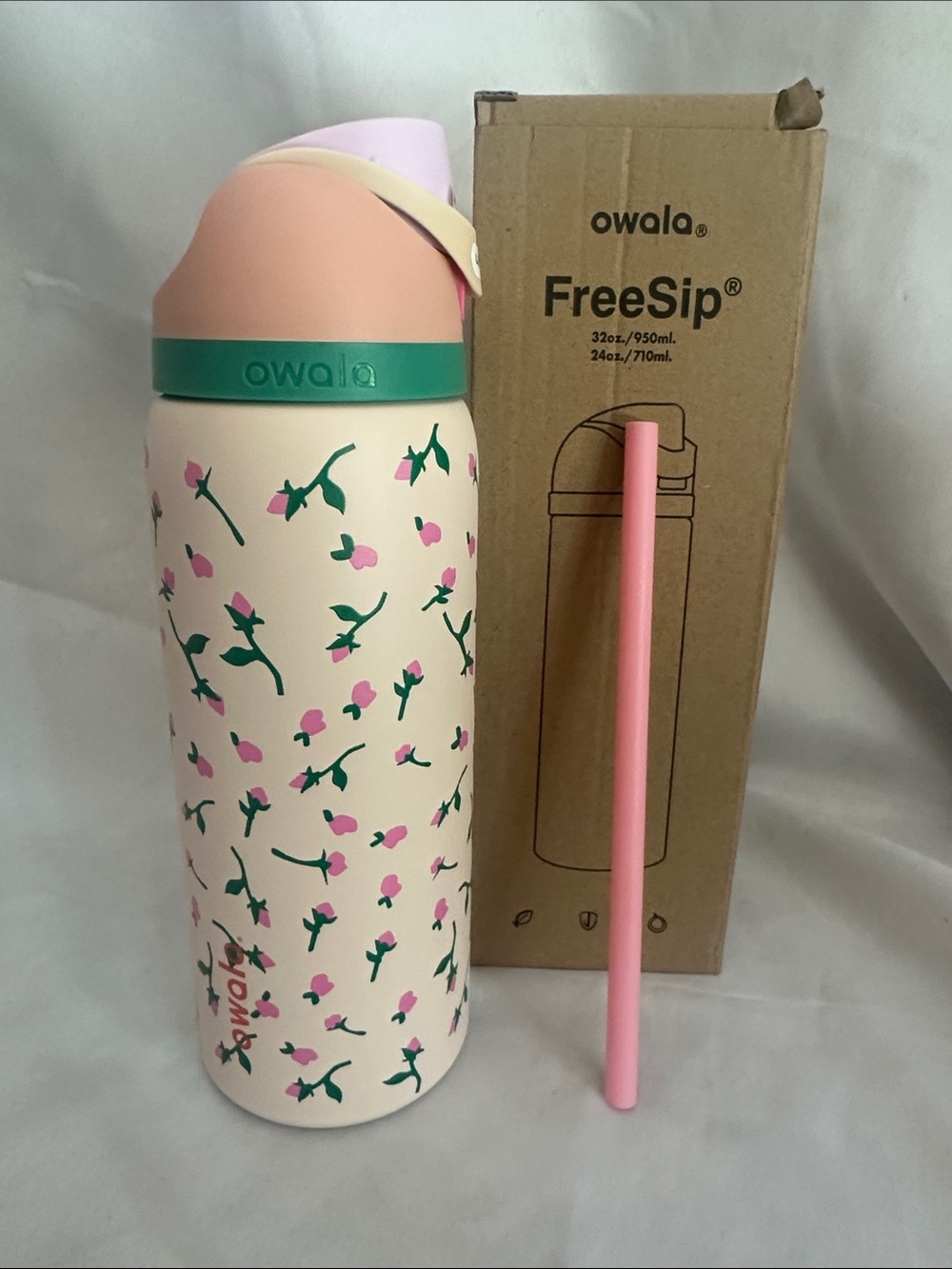 Owala insulated water bottle with a built-in straw. Tea Time 32oz. 2